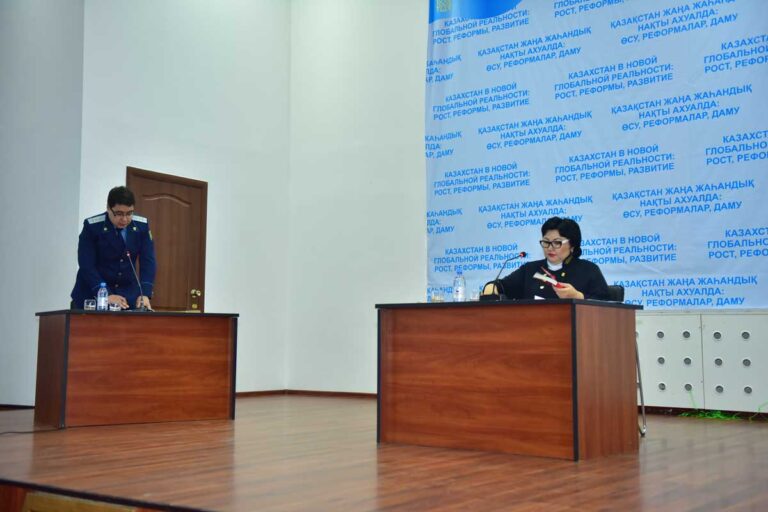 Выездной показательный суд в ЕАГИ