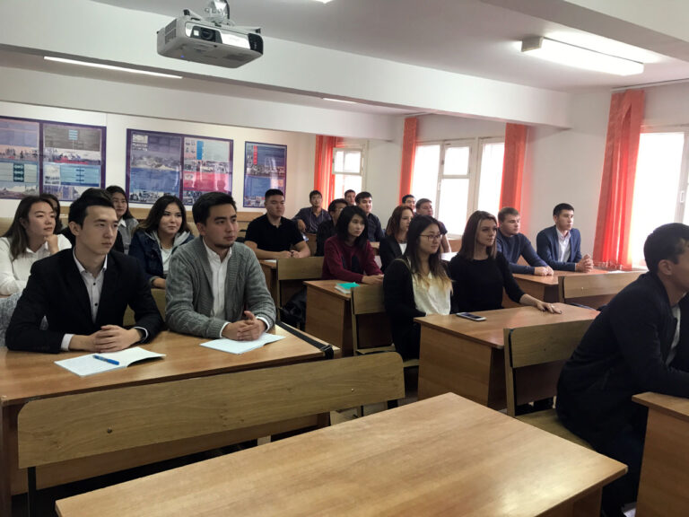 Прошла презентационная неделя на кафедре государственно-правовых дисциплин