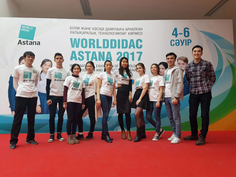 Студенты ЕАГИ на ежегодной международной выставке WORLDDIDAC